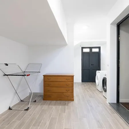 Pearl * Santana (Madeira)