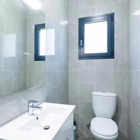 Pearl * Santana (Madeira)