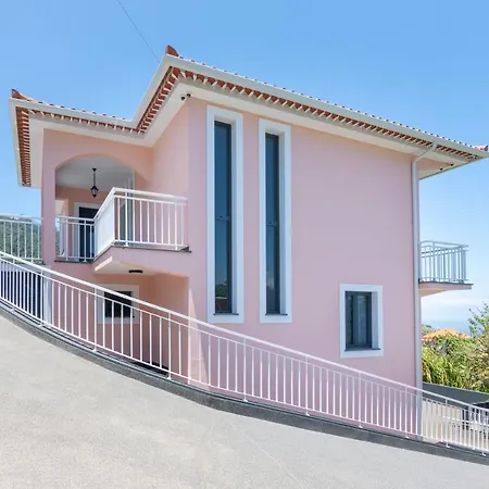 Villa Pearl Santana (Madeira)