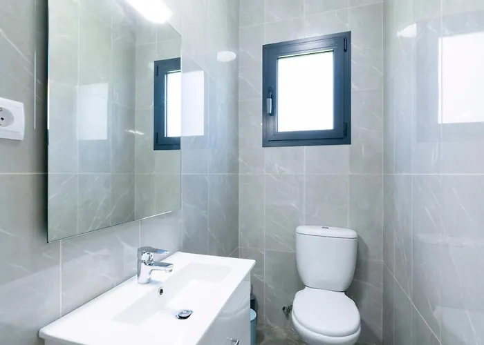 Pearl * Santana (Madeira)